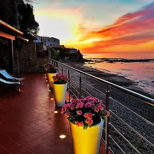Brezza Marina 2*, Cefalù Italien